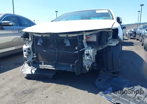 2013 Toyota Camry Le z USA, uszkodzony, nr VIN 4T1BF1FK3DU705262